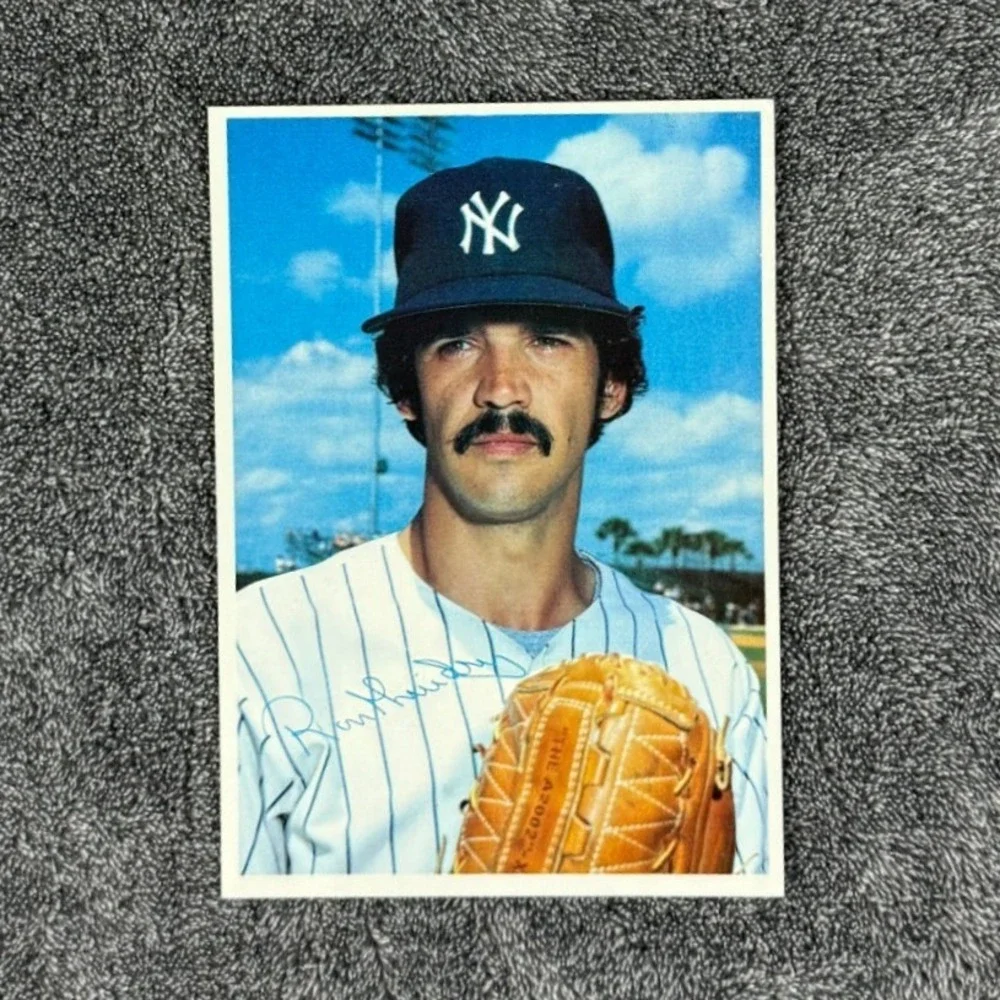 1980 Topps Ron Guidry New York Yankees Card 7 of 60 Pitcher Vintage 5x7 Baseball - Picture 1 of 4